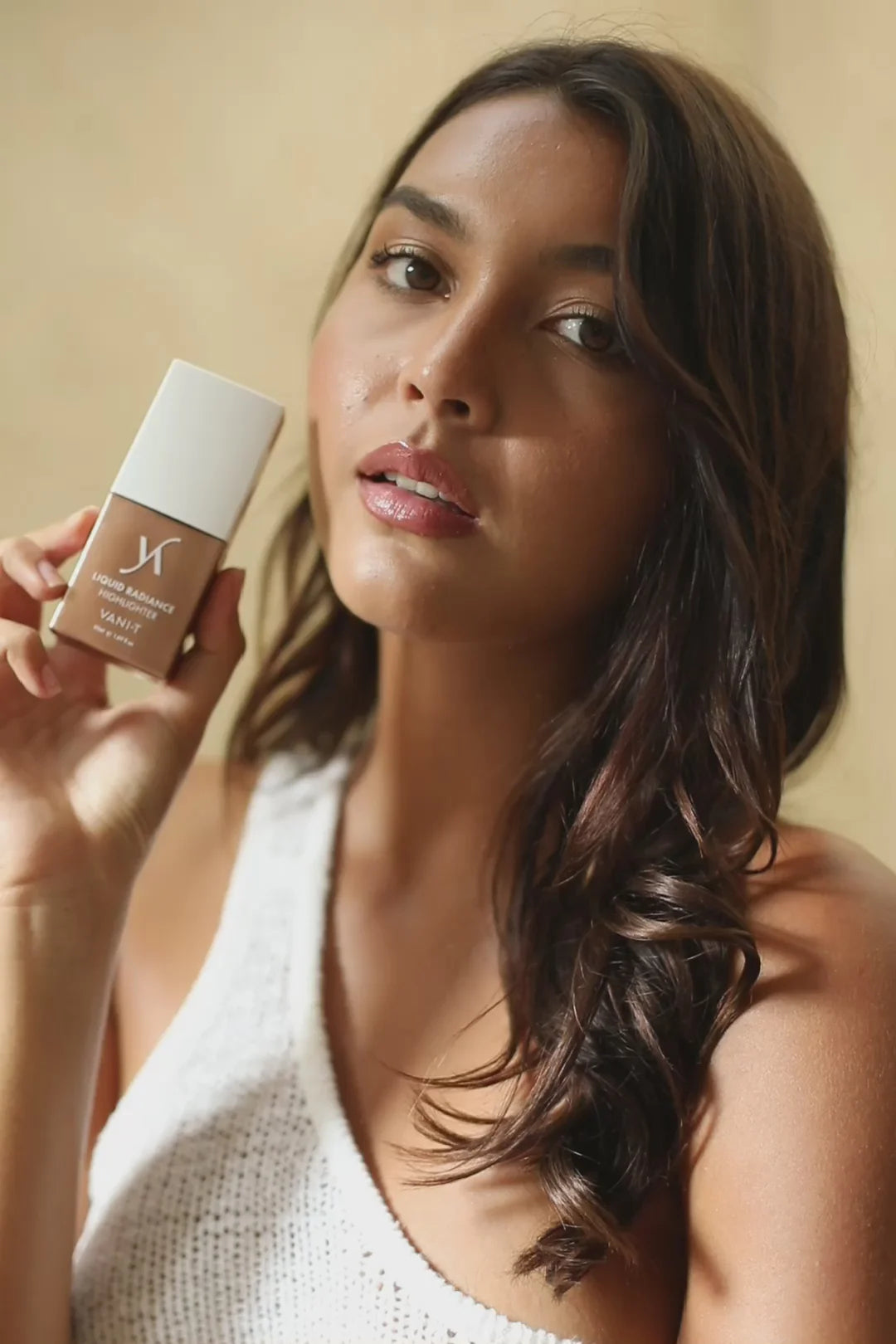 VANI-T Liquid Radiance Highlighter